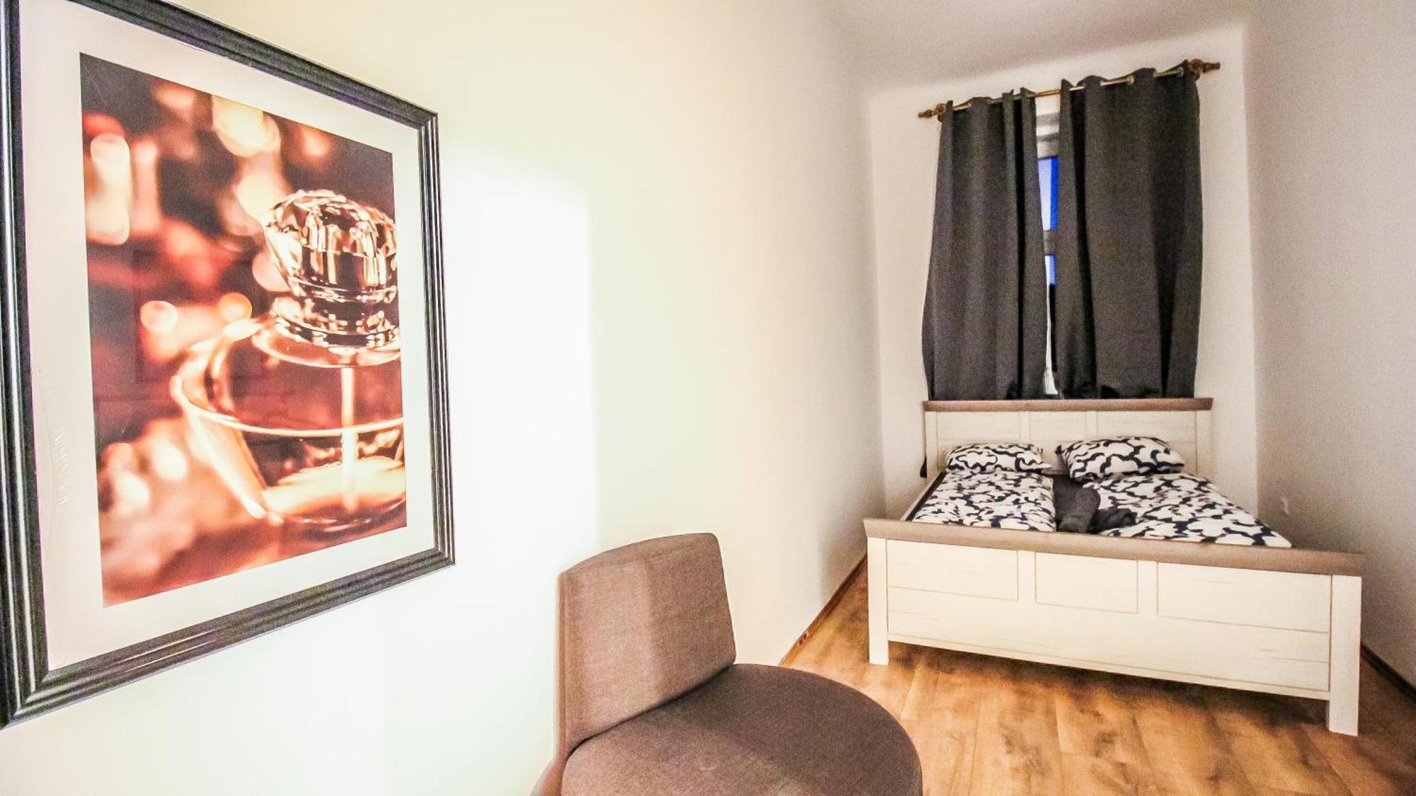 Disc Cozy Rooms In Liesing Vienna Exterior photo