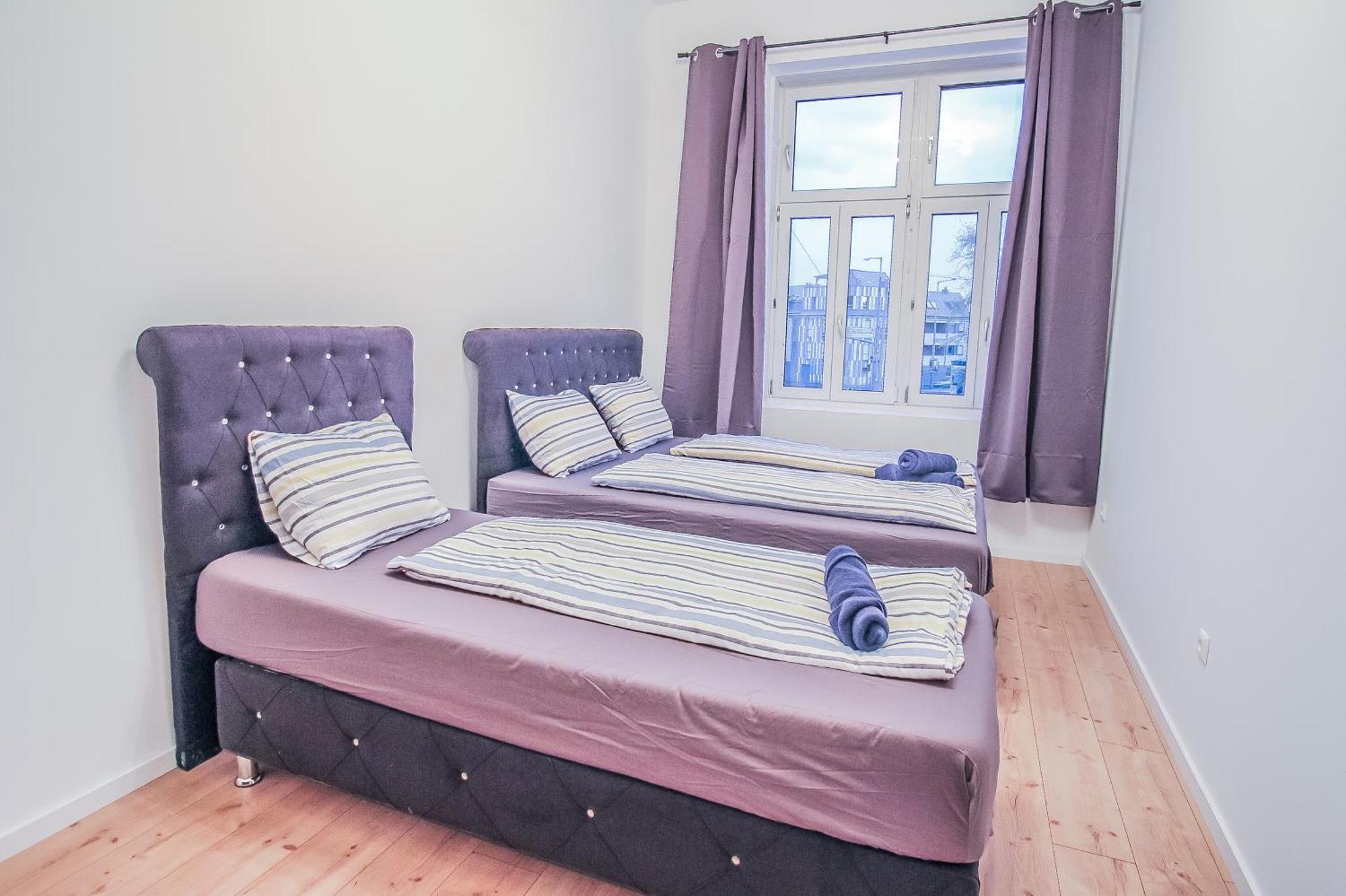 Disc Cozy Rooms In Liesing Vienna Exterior photo
